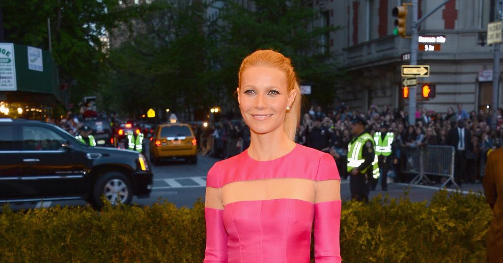 Get Gwyneth Paltrow's Gorgeous Grace Kelly-Inspired Ponytail