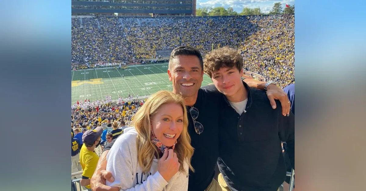 Kelly Ripa Calls Out Mark Consuelos For Taking Their Son To Hooters