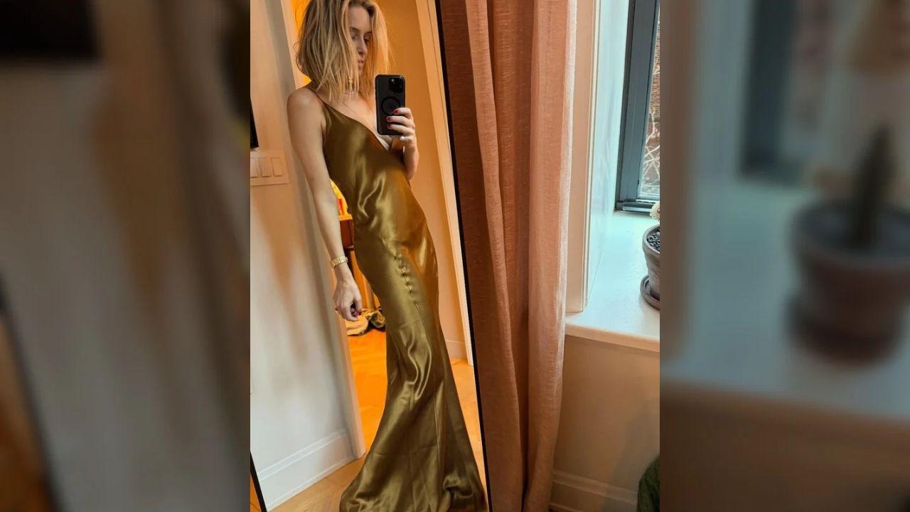 image of Jenny Mollen joked about the rug in a post.