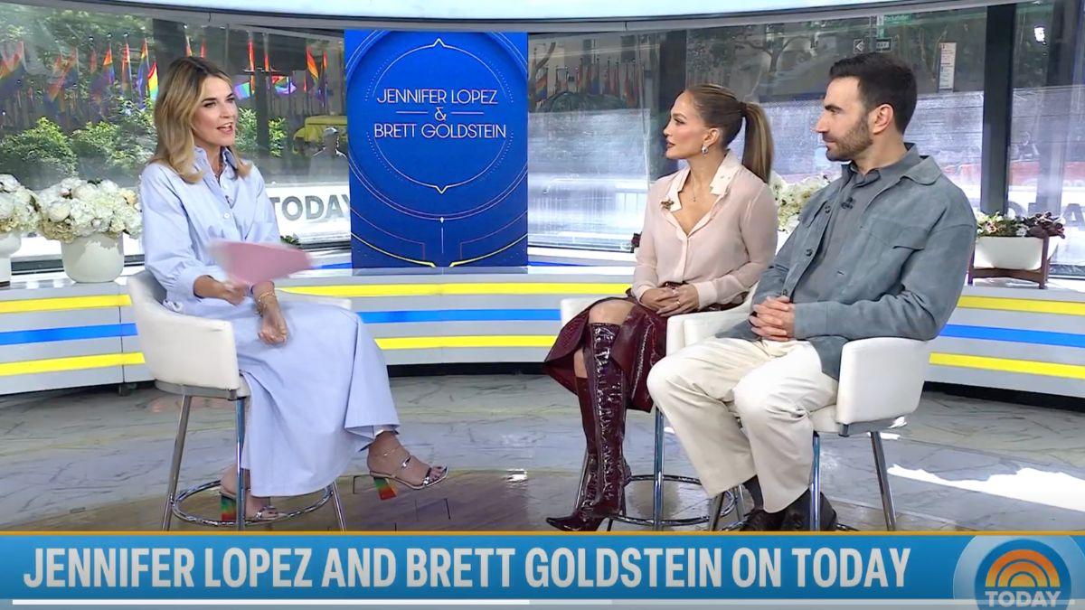 Image of Savannah Guthrie was determined to get an answer out of J.Lo.