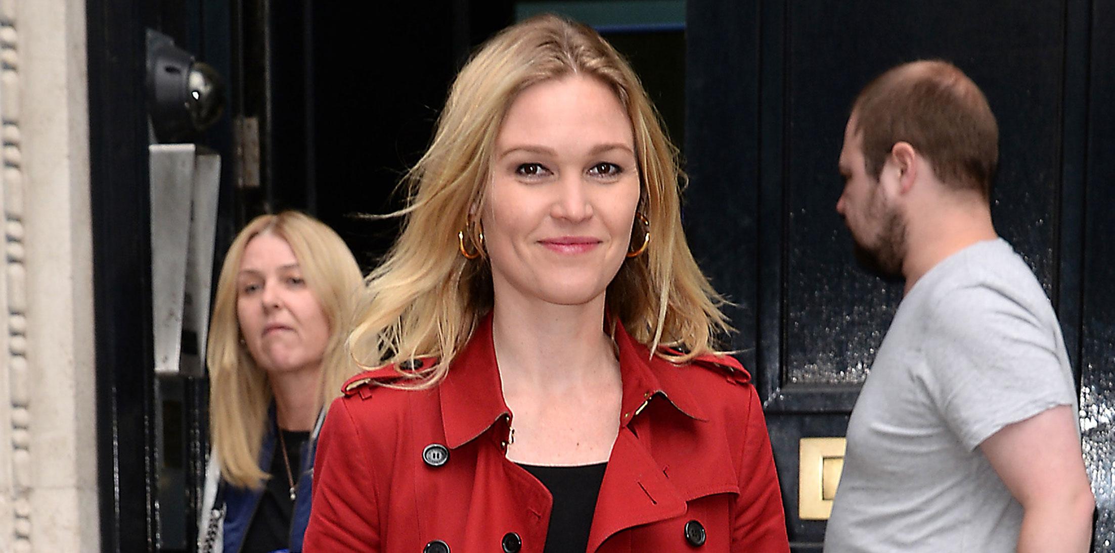 Julia Stiles Pregnant With First Child