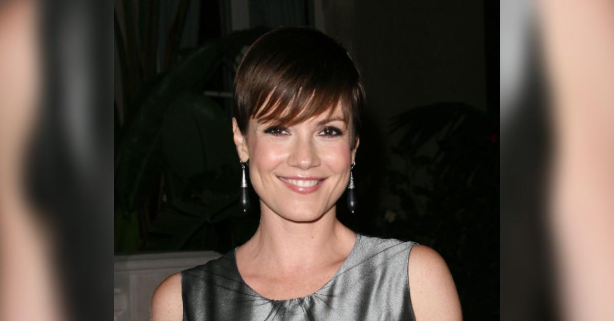 Zoe mclellan pics