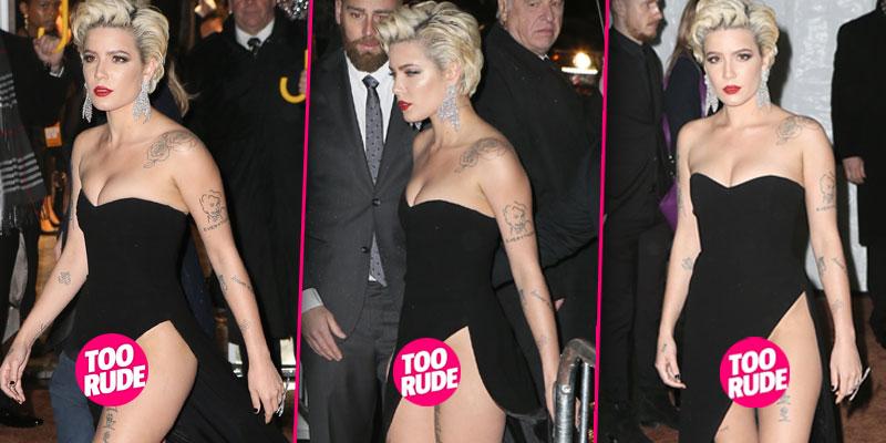 Halsey wardrobe malfunction nude