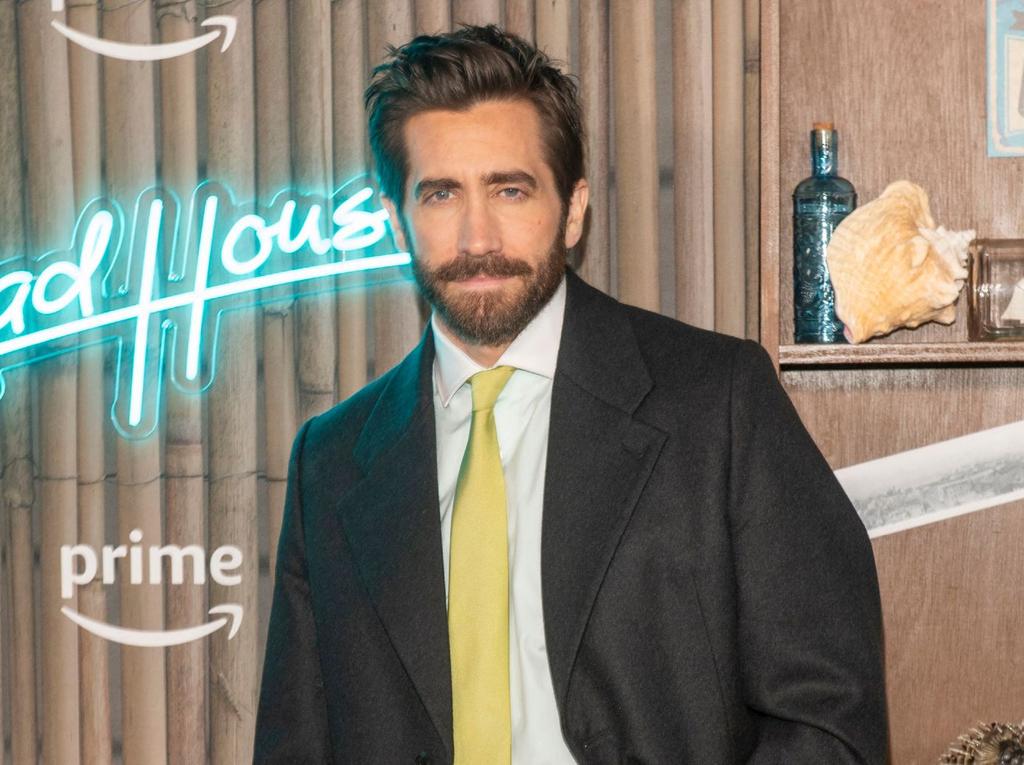Jake Gyllenhaal Thinks Being Legally Blind Improves His Acting
