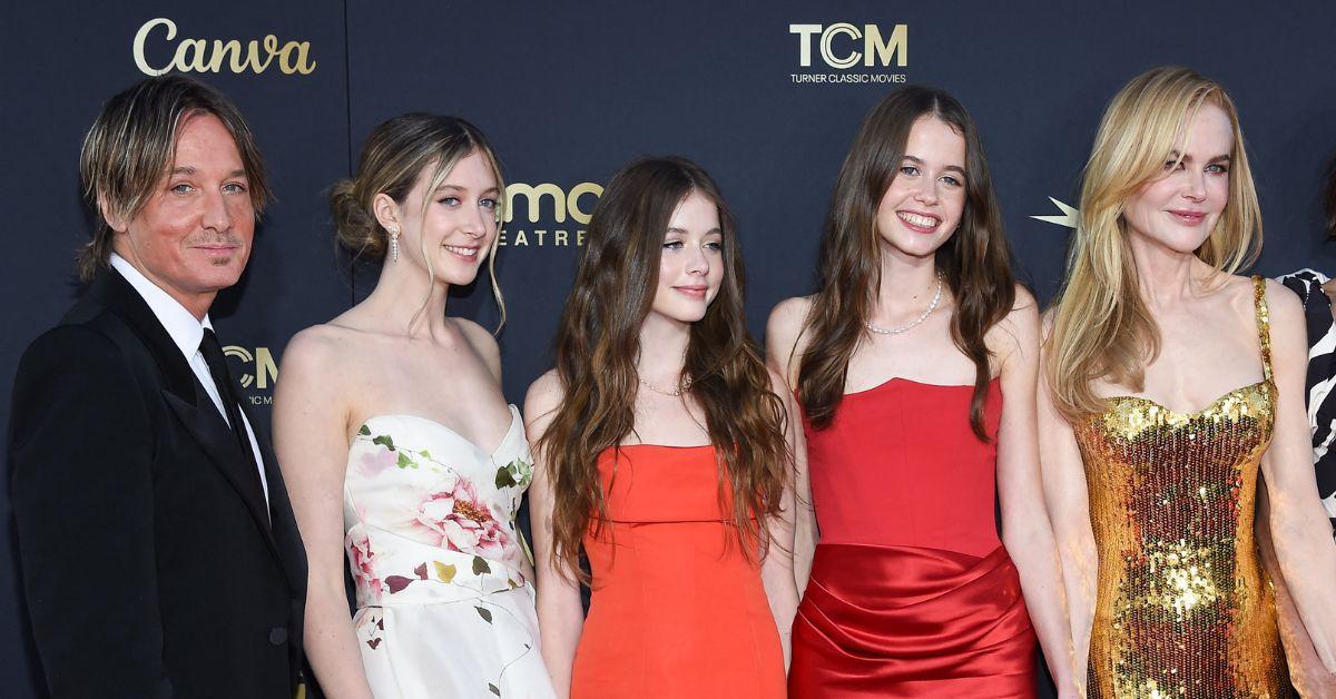 image of The actress returned home to be with Sunday Rose and Faith Margaret.