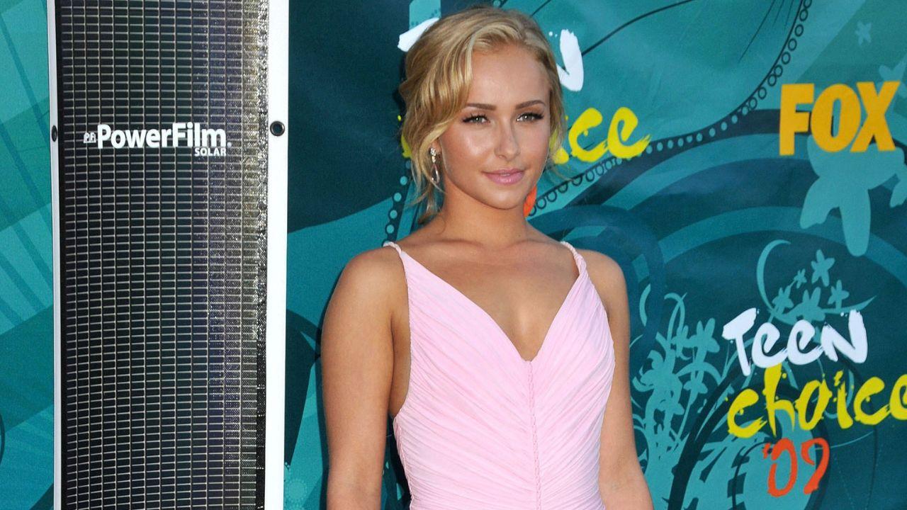 Image of Hayden Panettiere will reportedly be honored by family, friends and former colleagues at a private celebration of life in Malibu.