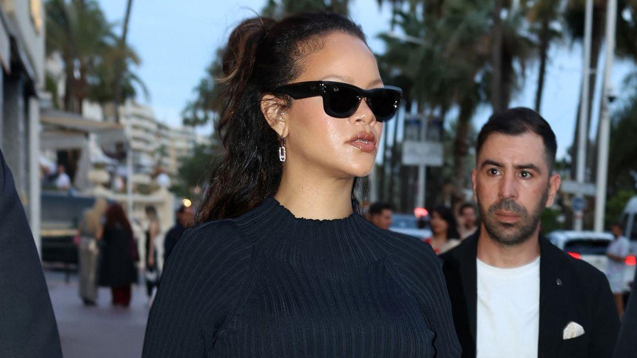 image of Rihanna has over a hundred unreleased songs