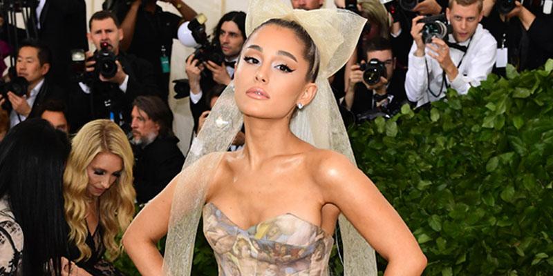 Friends beg ariana grande seek mental help pete davidson split pp