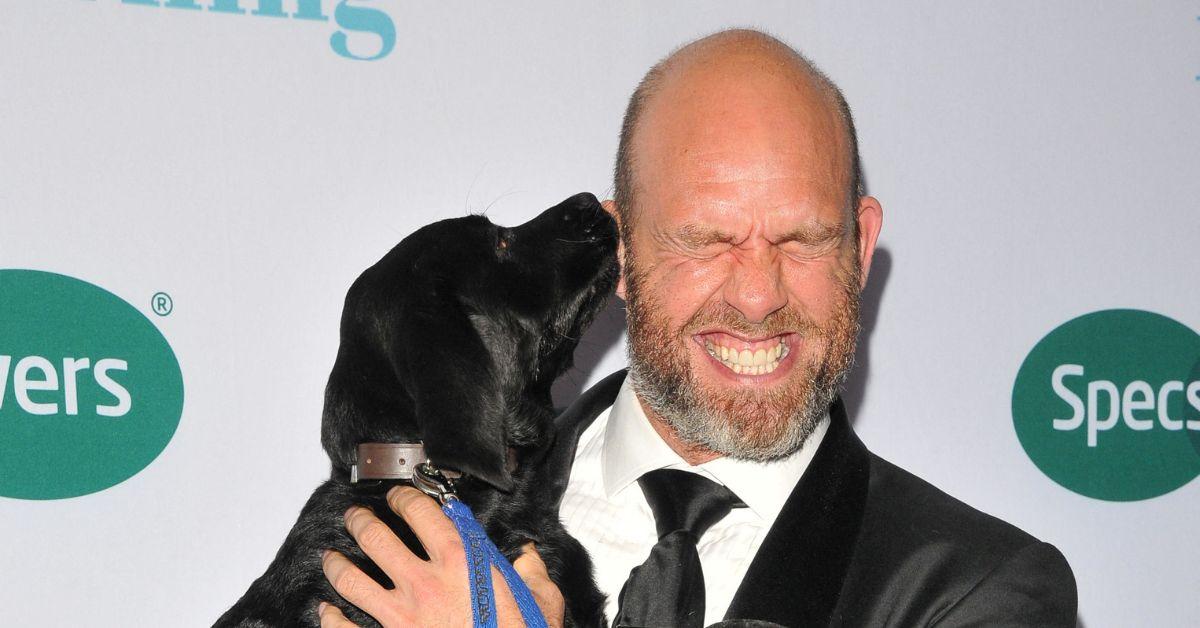 Most Adorable Moments Of Celebrities & Their Dogs Photos