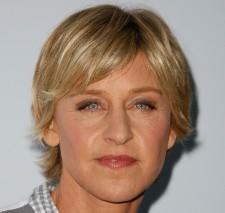 2010__02__okmagazine_ellen degeneres 225×213.jpg