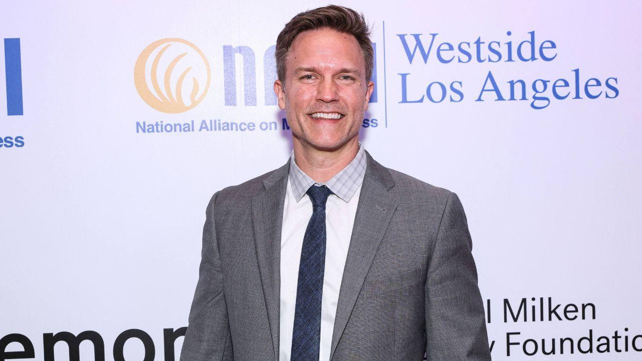 Image of Scott Porter responded to criticism surrounding his blonde hair transformation.