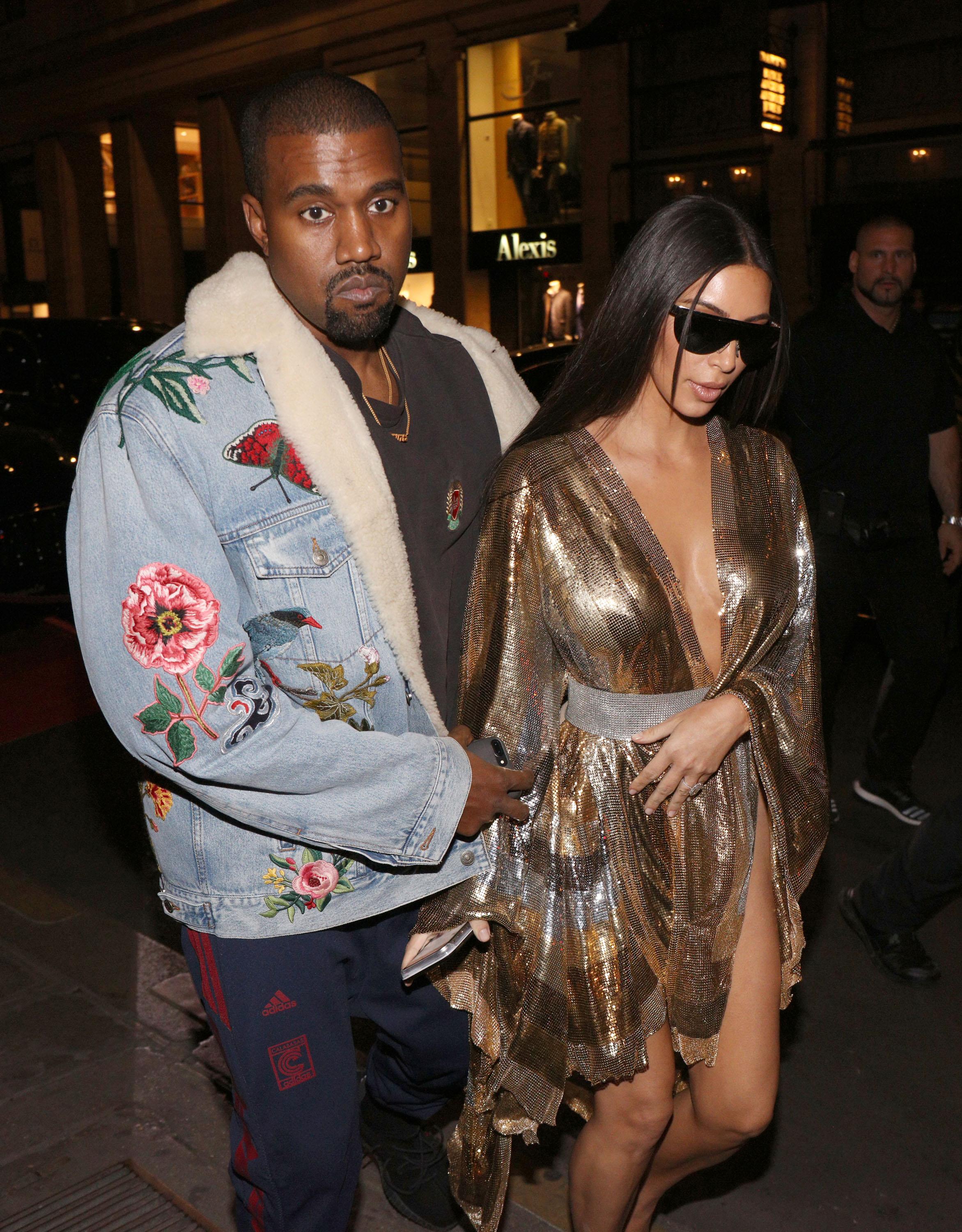 Exclusive&#8230; Kim &amp; Kourtney Kardashian Dine In Paris With Kanye West