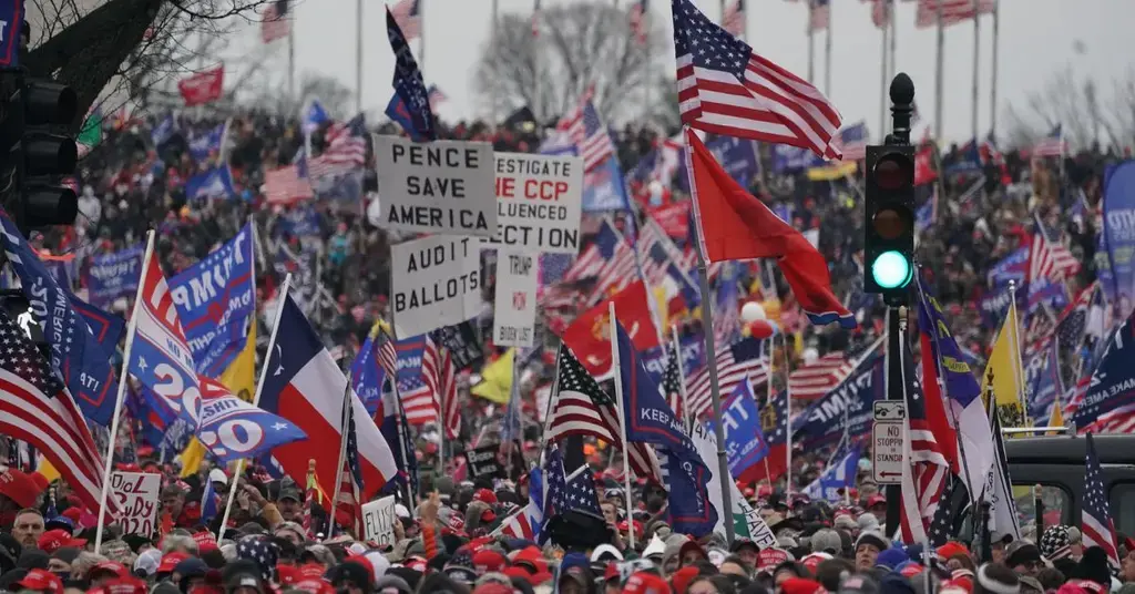 donald trump wants capitol police to be charged for fighting jan  rioters