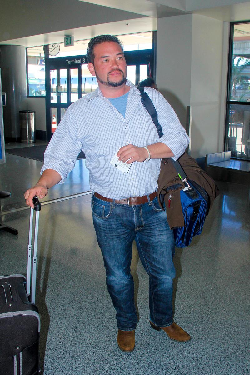 *EXCLUSIVE* Jon Gosselin heads out of Los Angeles