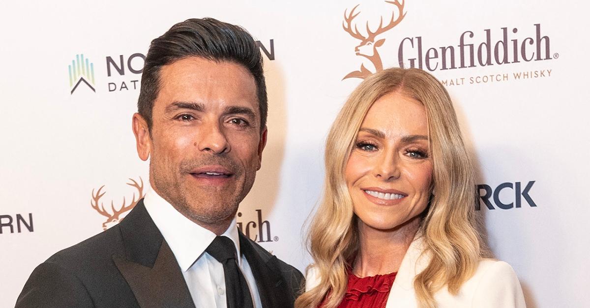 Photo of Mark Consuelos and Kelly Ripa.