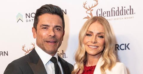Photo of Mark Consuelos and Kelly Ripa.
