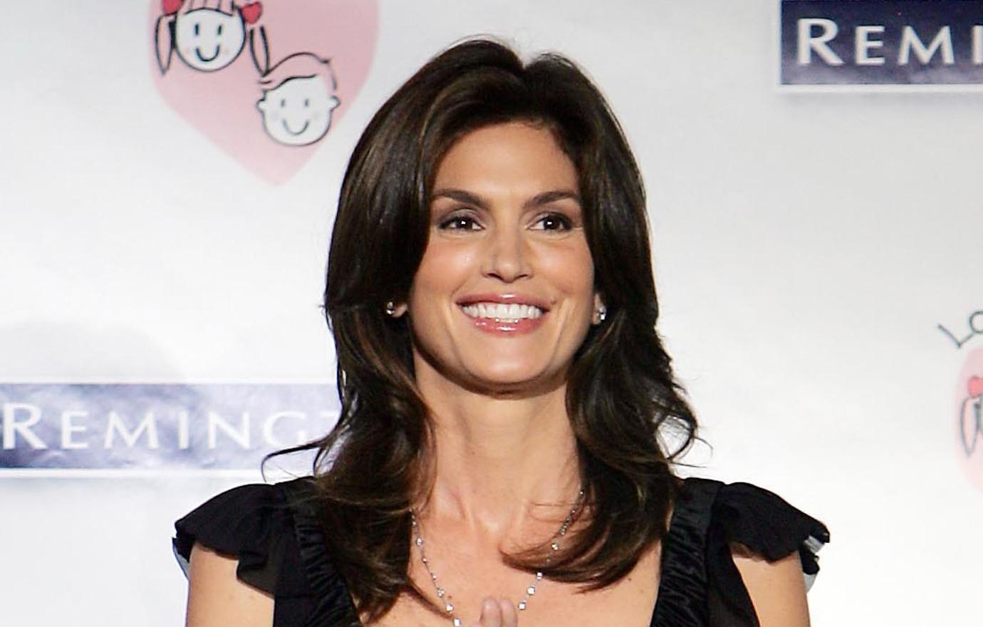 Cindy Crawford Admits 'Getting Older Is Hard'