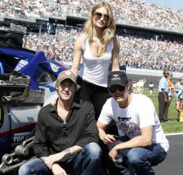 2011__02__Transformers_Feb20 263×300.jpg