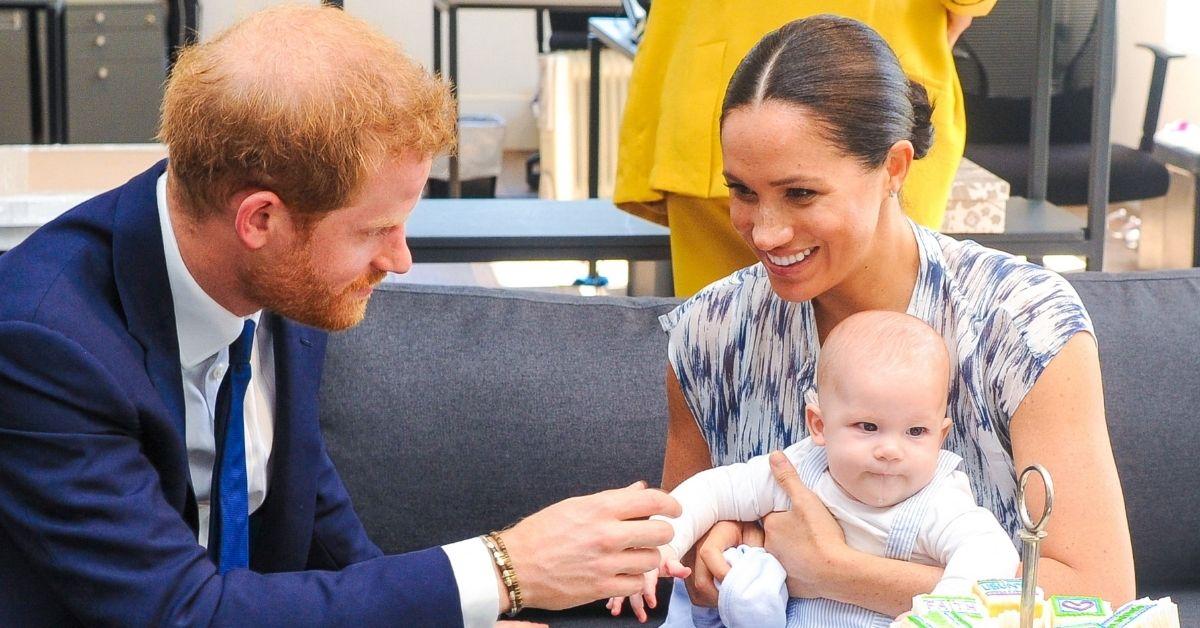 image of Some users compared the balloons to Pennywise.