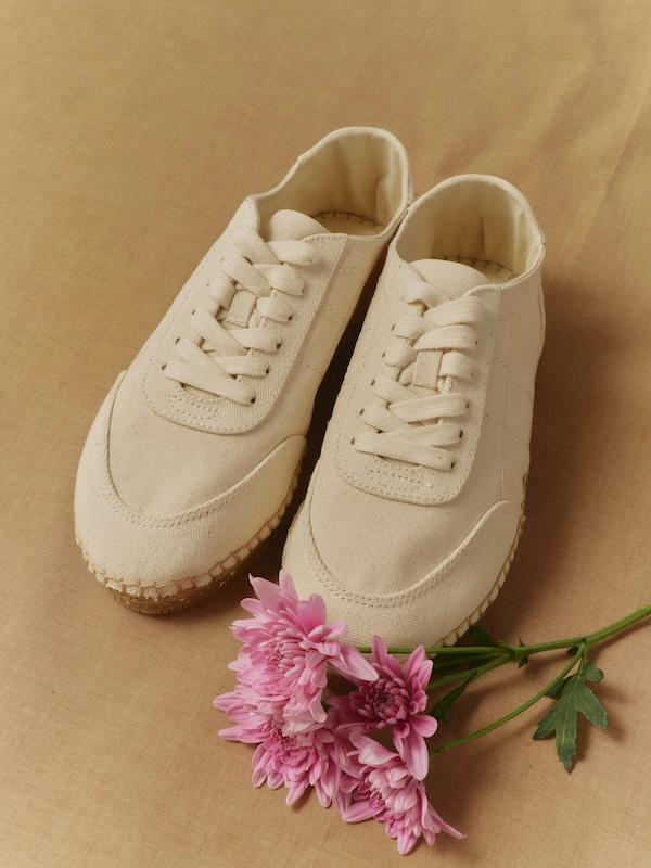 avenueespadrillelaydowns