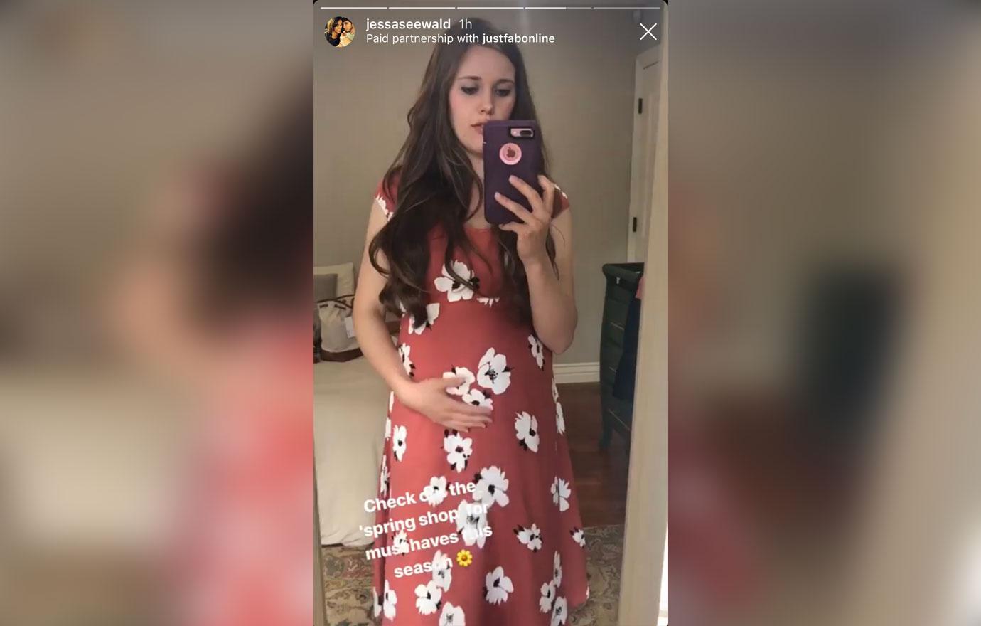 Jessa Duggar baby bump