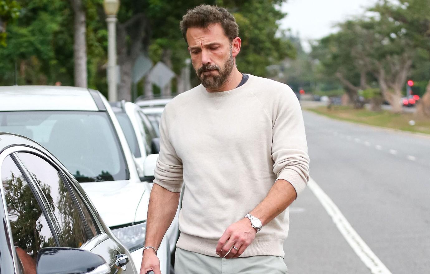 Ben Affleck Treats Son Samuel To Ruffles Celebrity Game