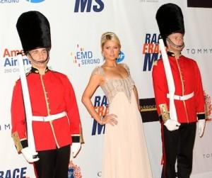 2011__04__a113284734_10 300×273.jpg