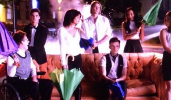 glee-friends-opening-sequence