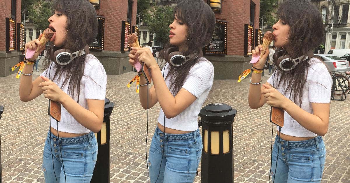 [VIDEO] Camila Cabello Buys Her Fans Ice Cream!