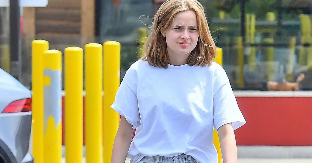 Angelina Jolie's Daughter Vivienne, 18, Sells Her Artwork at Local Fair Alongside Twin Brother Knox