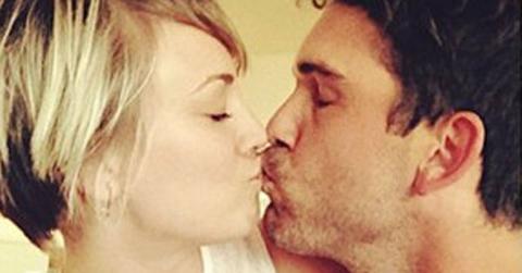 Kaley Cuoco Ryan Divorce rumors kissing picture instagram