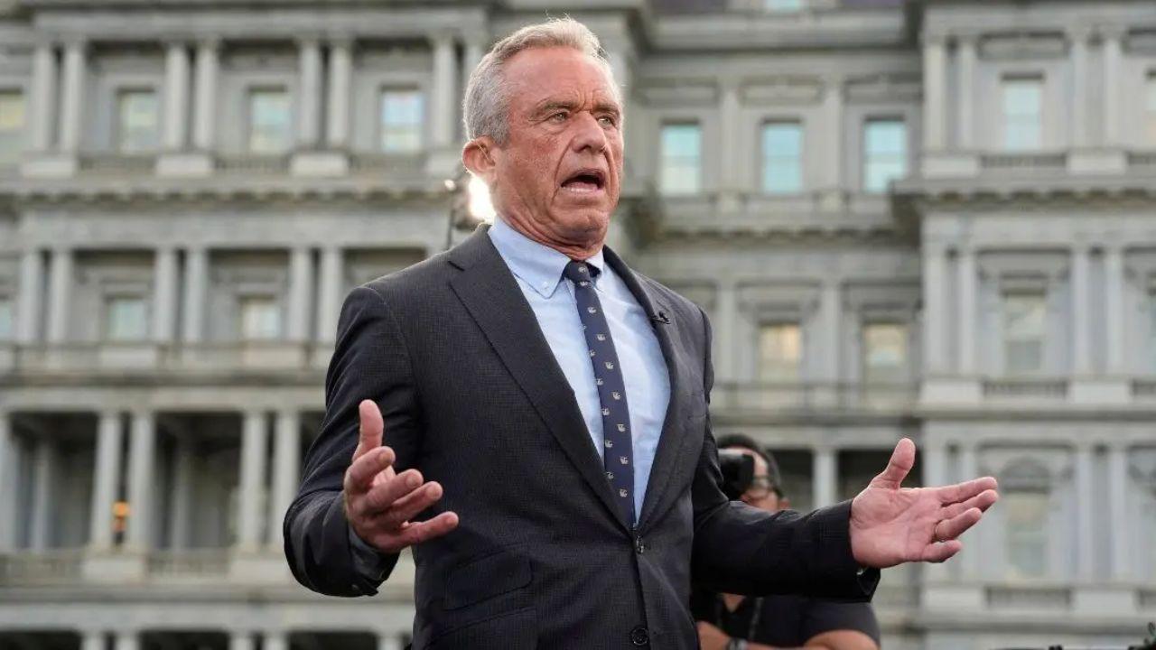 Image of Feal wrote that the 9/11 community 'should not have to fight our own government,' and called Kennedy 'a case study in how #NeverForget gets ignored and, worse, exploited.'