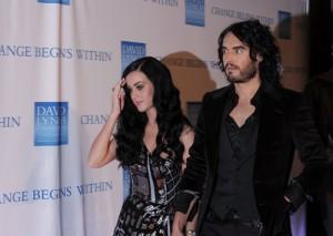2010__12__lynch_benefit_270_dec14 300×213.jpg