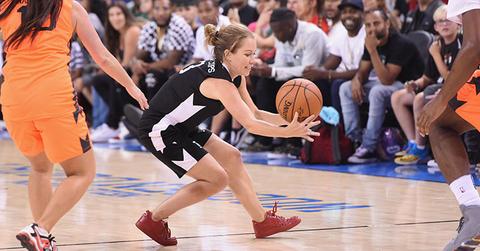 Kendra wilkinson heartbreak celebrity basketball game main