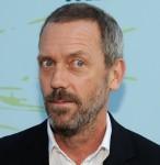 2010__07__okmagazine_hugh laurie 146×150.jpg