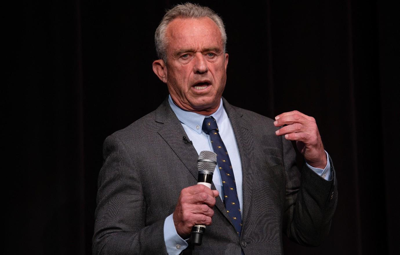 hes much better than biden donald trump says hed vote for robert f kennedy jr if he were a democrat