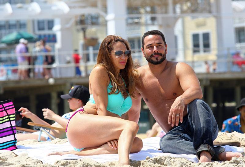 Rhonj amber marchese bikini body with husband 01