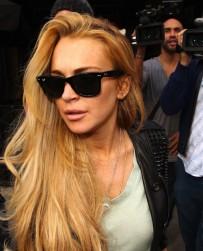 2011__01__FP_6474058_Lohan_Lindsay_REV_010710 203×300.jpg