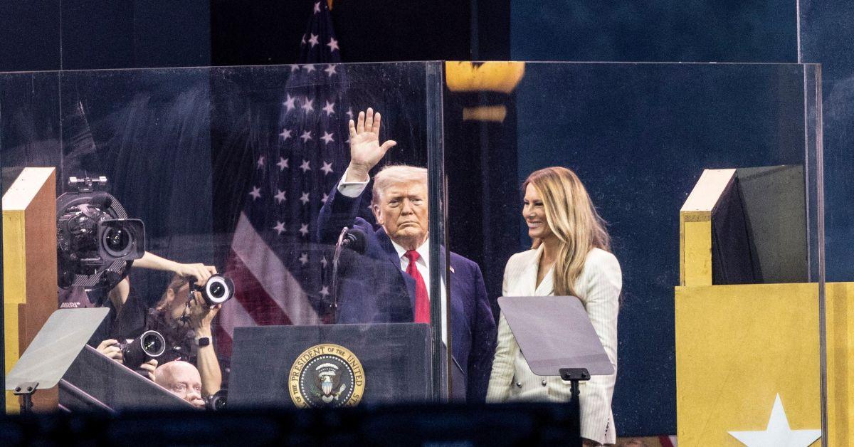 melania trumps husband donalds birthday parade white house
