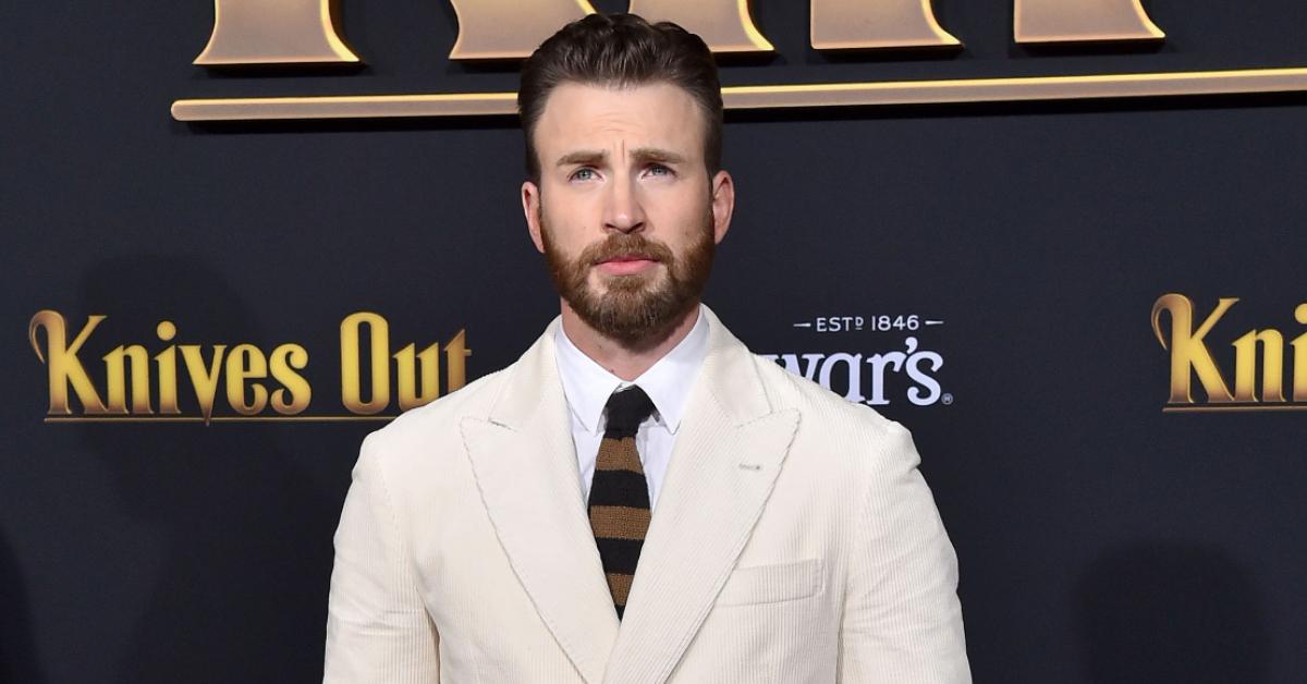 Knives Out' Stars Chris Evans & Ana de Armas Reunite at W