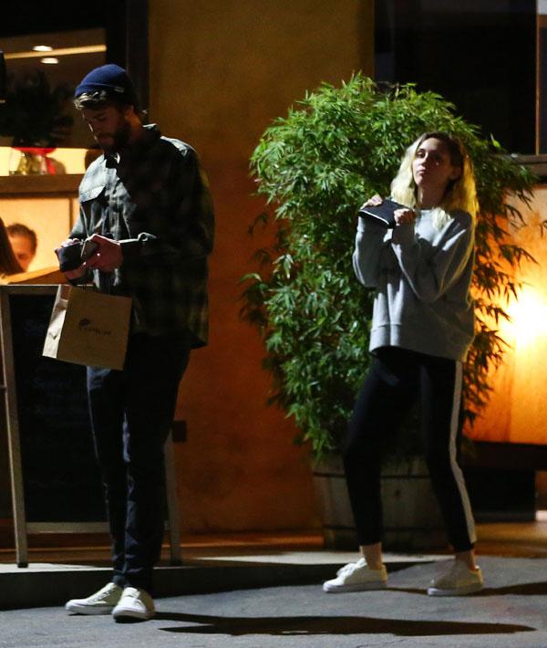 Miley cyrus date night liam hemsworth 01