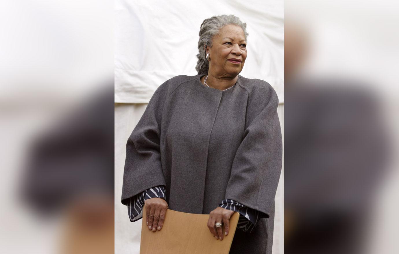 Toni Morrison dead at age 88