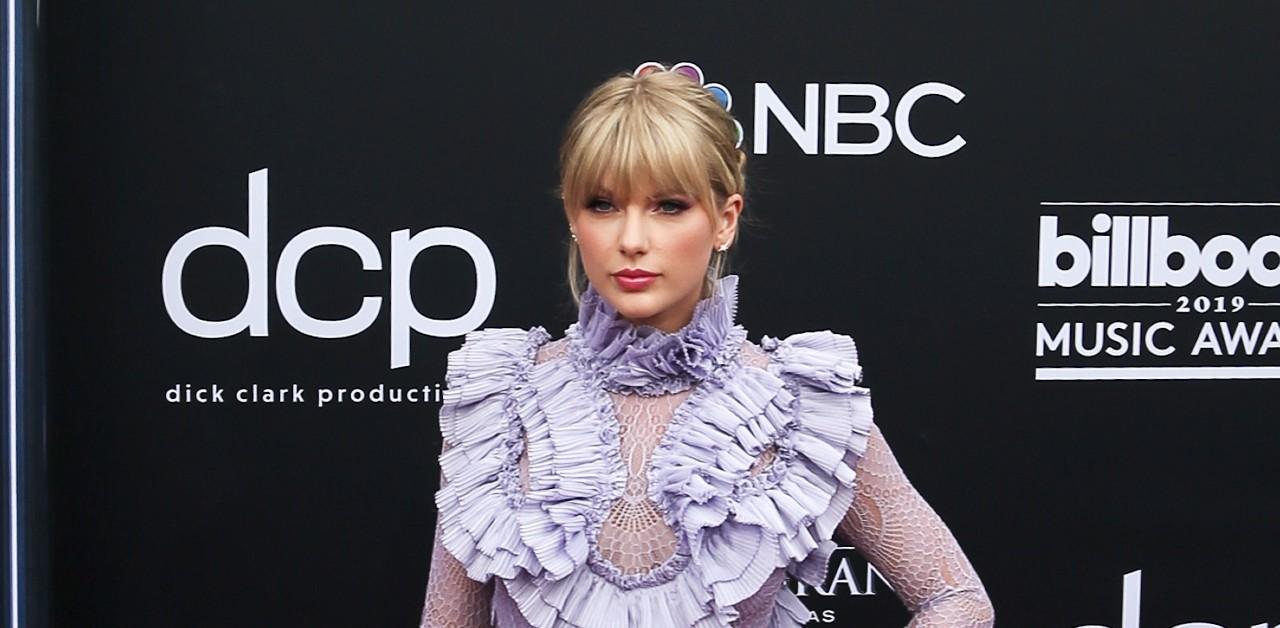 Taylor Swift's Masters Battle: Dad Allegedly 'Told in Advance