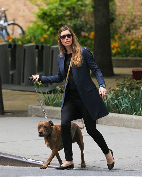 Ok_050613_news_quick pics jessica biel_ _1.jpg