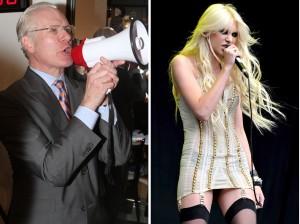 2010__09__Tim_Gunn_Taylor_Momsen_Sept14newsne 300&#215;224.jpg