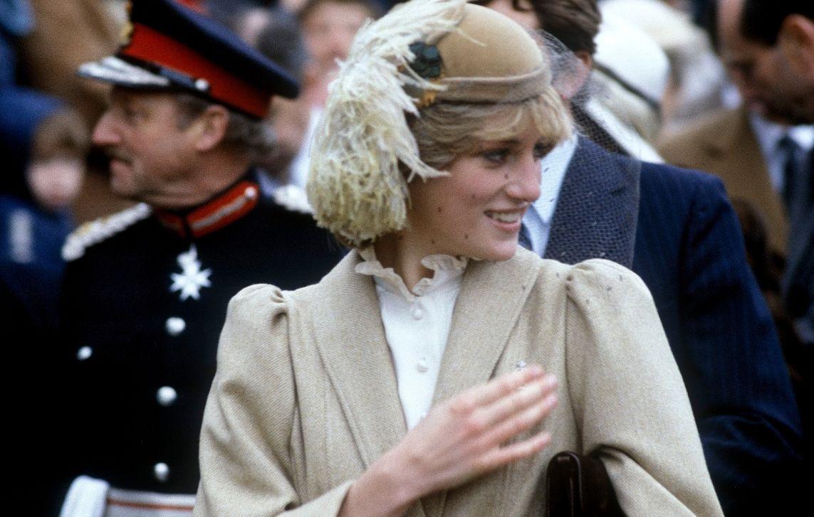 public dont want camilla parker bowles queen consort princess diana