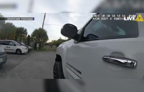 florida deputy foils kidnapping man steals truck two kids