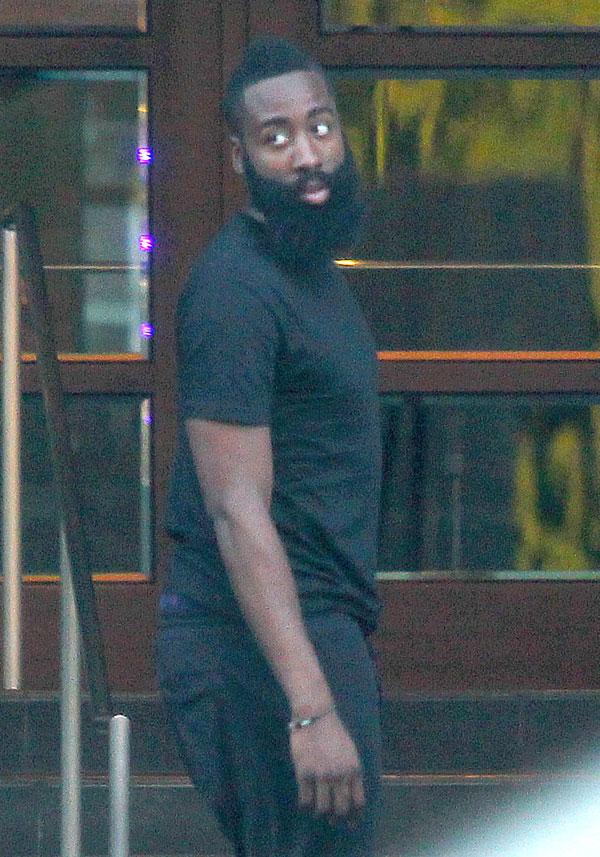 James harden cheating khloe kardashian