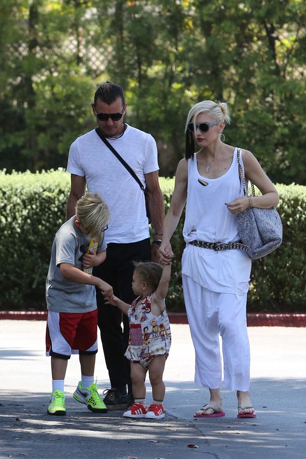 Gavin rossdale ditches wedding ring