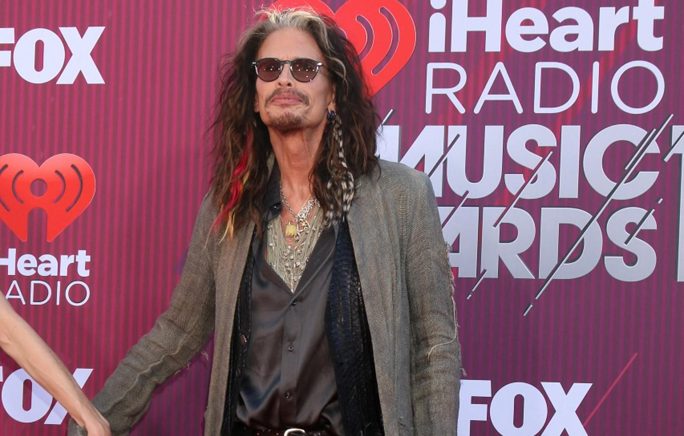 steven tyler accused forcing himself on woman